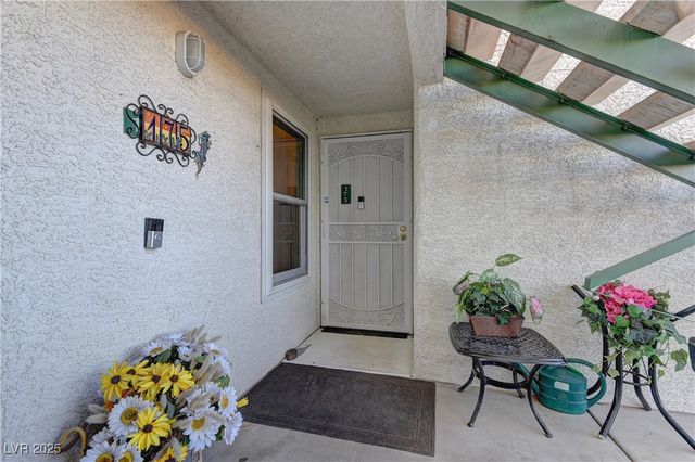 6201 East Lake Mead Boulevard 175, Las Vegas, NV 89156