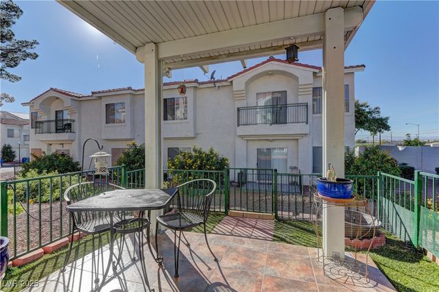 6201 East Lake Mead Boulevard 175, Las Vegas, NV 89156