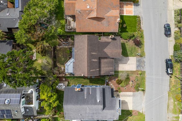 256 6th Street, Montara, CA 94037