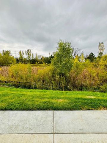 4831 Education Drive N, Hugo, MN 55038