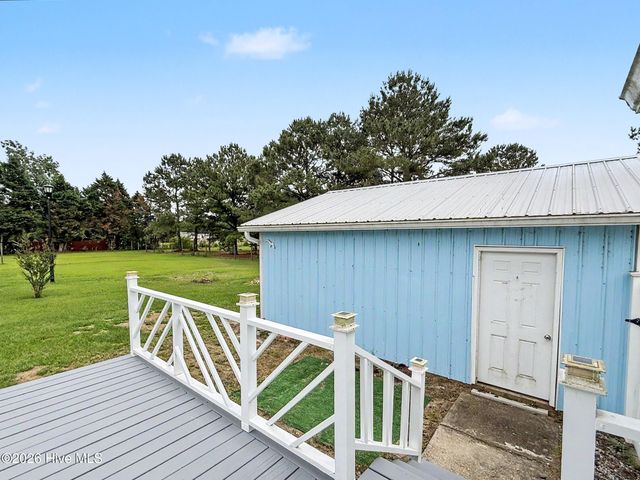 313 Wright Road, Vass, NC 28394
