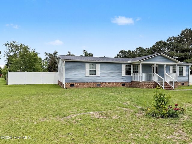 313 Wright Road, Vass, NC 28394