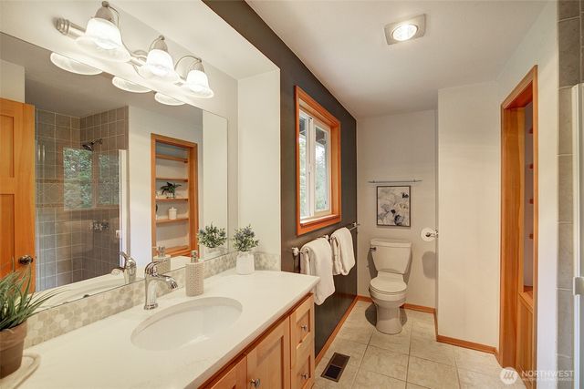 11546 84th Avenue NE, Kirkland, WA 98034