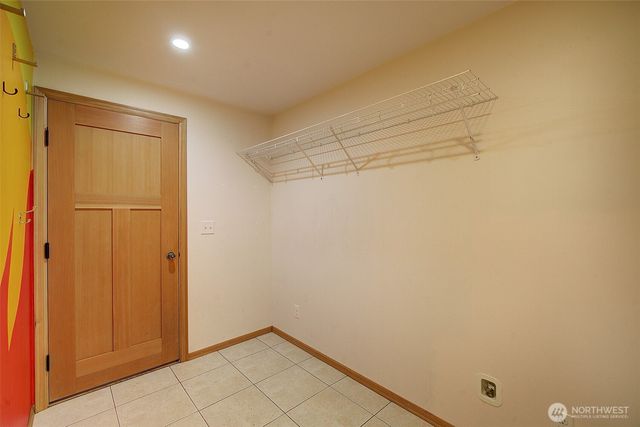 11546 84th Avenue NE, Kirkland, WA 98034