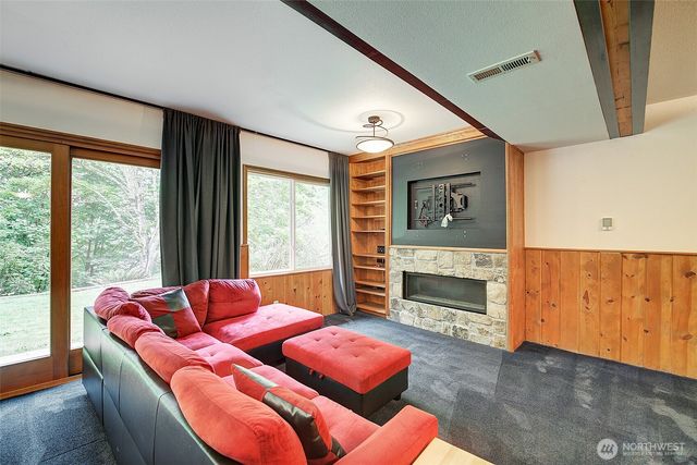 11546 84th Avenue NE, Kirkland, WA 98034