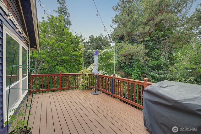 11546 84th Avenue NE, Kirkland, WA 98034