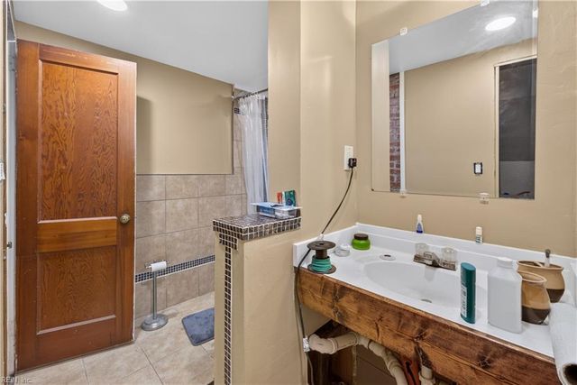 3748 Robin Hood RD, Norfolk, VA 23513