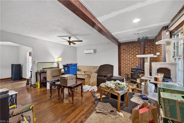 3748 Robin Hood RD, Norfolk, VA 23513