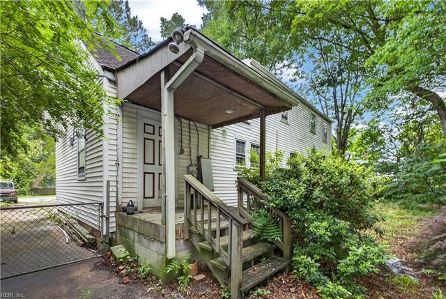 3748 Robin Hood RD, Norfolk, VA 23513