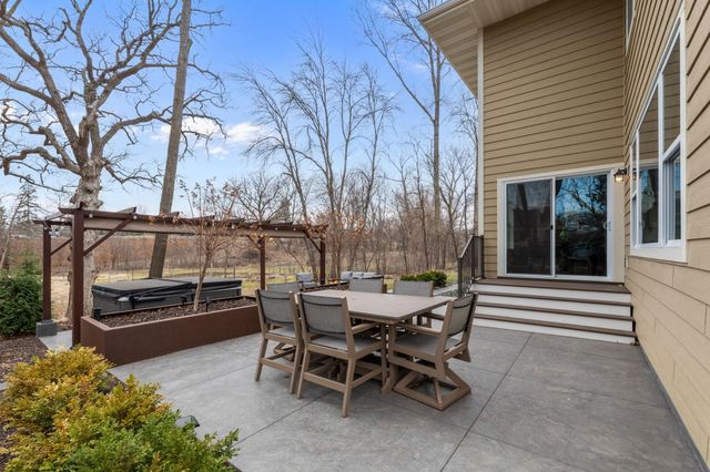 6823 Lanewood Lane N, Maple Grove, MN 55311