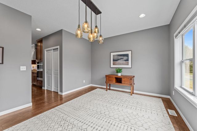 6823 Lanewood Lane N, Maple Grove, MN 55311