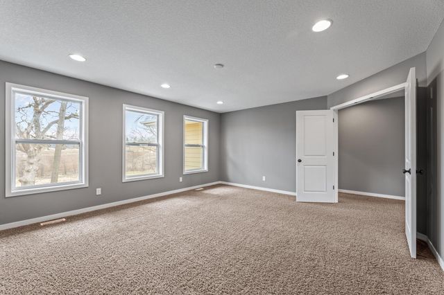 6823 Lanewood Lane N, Maple Grove, MN 55311