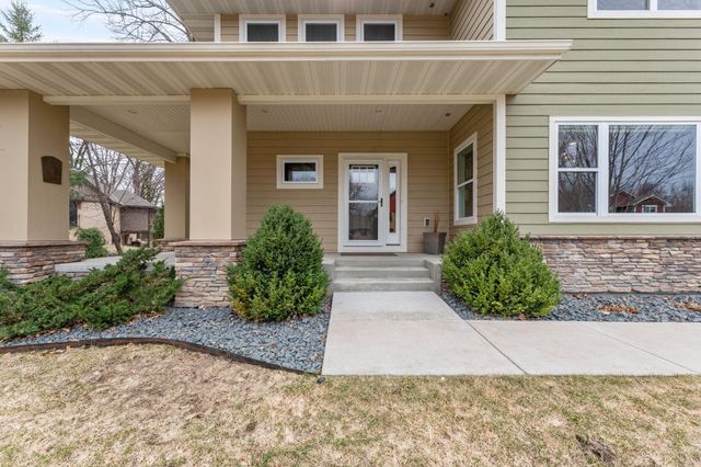 6823 Lanewood Lane N, Maple Grove, MN 55311