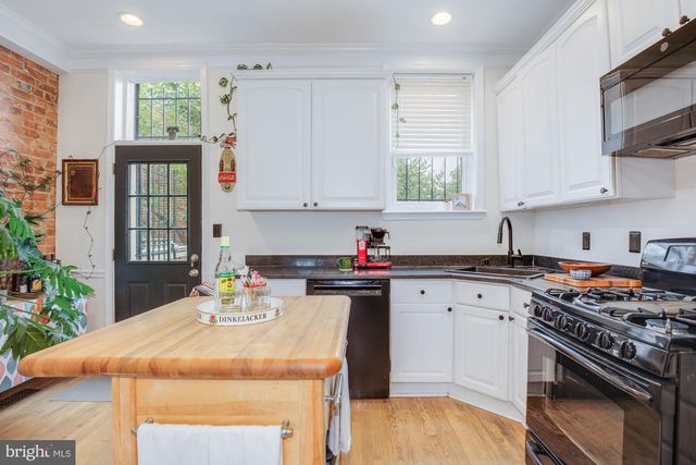 1549 4TH ST NW, Washington, DC 20001