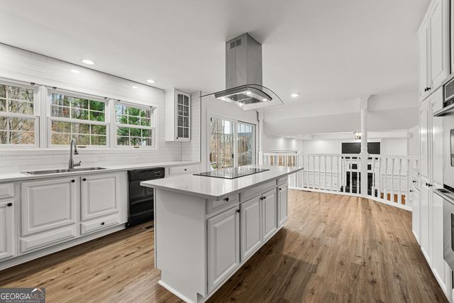 5302 Greenway Drive, Villa Rica, GA 30180