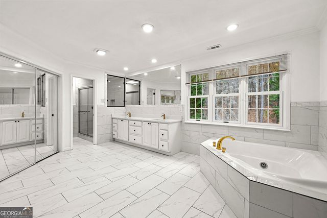 5302 Greenway Drive, Villa Rica, GA 30180