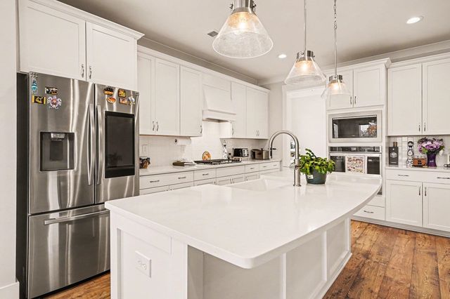 4062 McKinney Dr., Murrells Inlet, SC 29576