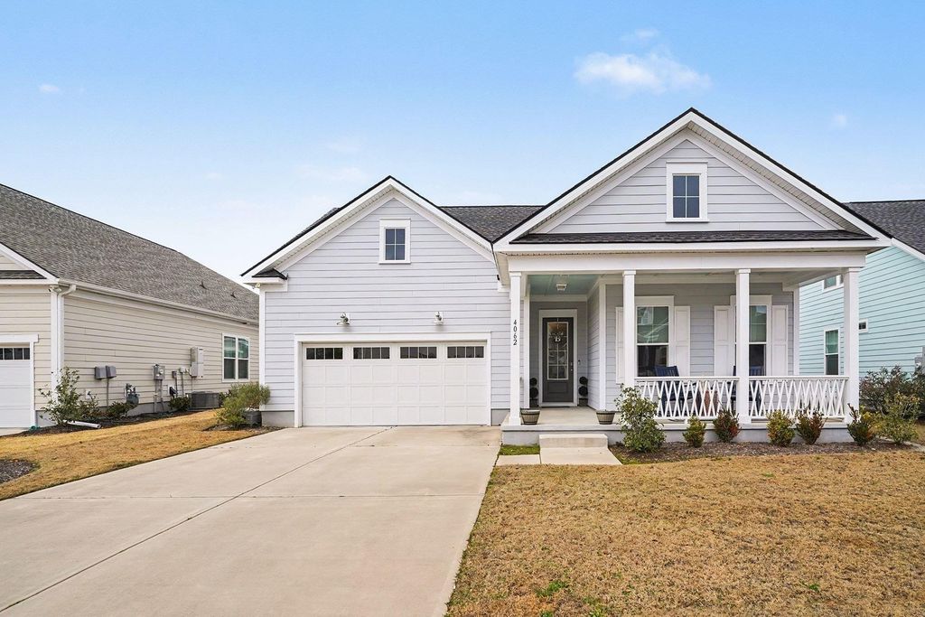 4062 McKinney Dr., Murrells Inlet, SC 29576