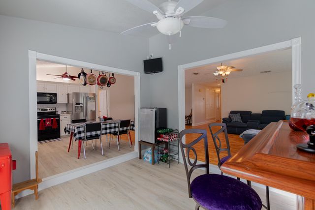 4222 SE Satinleaf Place, Stuart, FL 34997