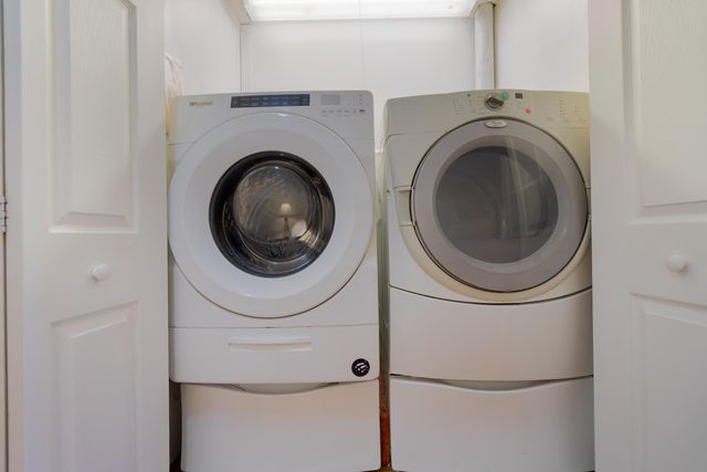 4222 SE Satinleaf Place, Stuart, FL 34997