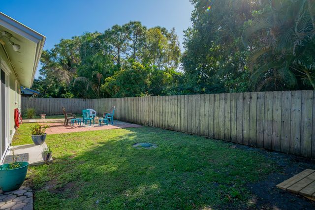 4222 SE Satinleaf Place, Stuart, FL 34997