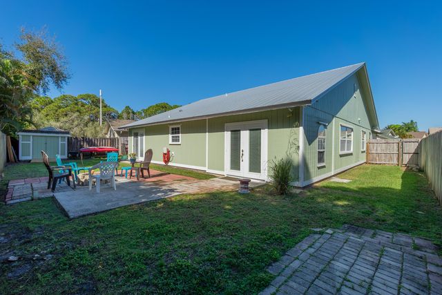 4222 SE Satinleaf Place, Stuart, FL 34997