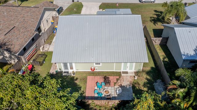 4222 SE Satinleaf Place, Stuart, FL 34997