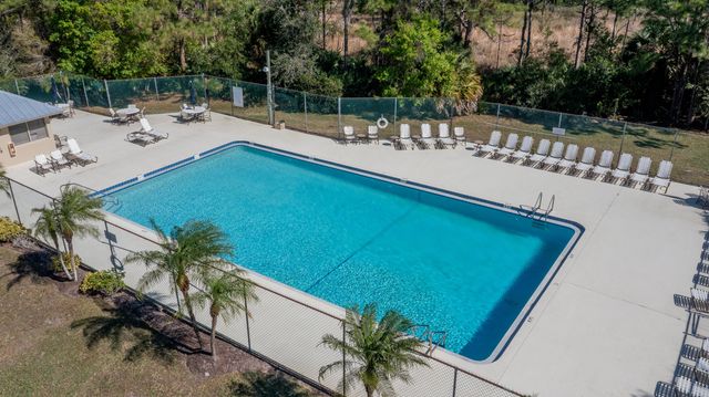 4222 SE Satinleaf Place, Stuart, FL 34997