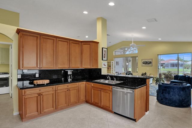 7907 Lando Avenue, Boynton Beach, FL 33437