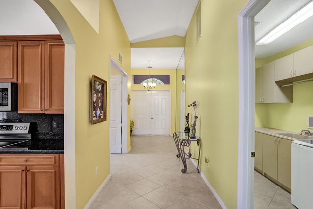 7907 Lando Avenue, Boynton Beach, FL 33437