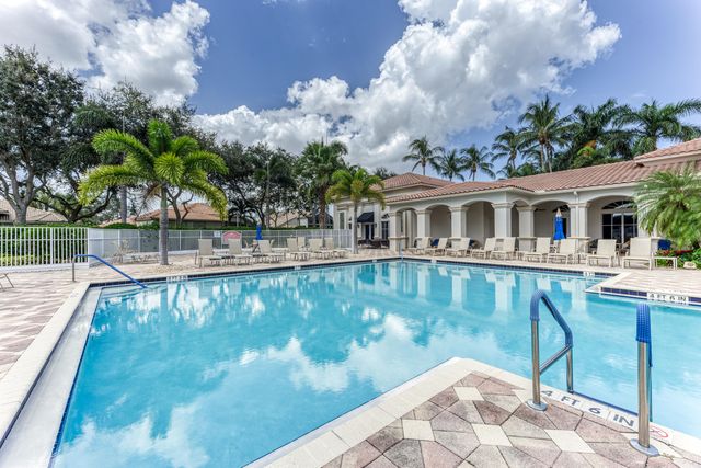 7907 Lando Avenue, Boynton Beach, FL 33437