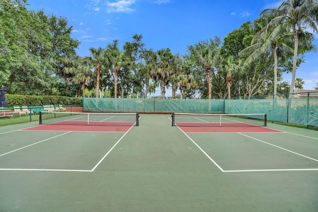 7907 Lando Avenue, Boynton Beach, FL 33437