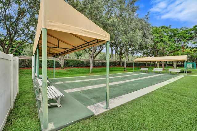 7907 Lando Avenue, Boynton Beach, FL 33437
