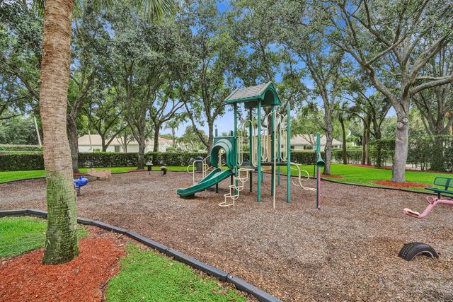 7907 Lando Avenue, Boynton Beach, FL 33437