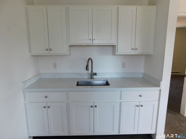 1630 Madison Avenue B, Bridgeport, CT 06606