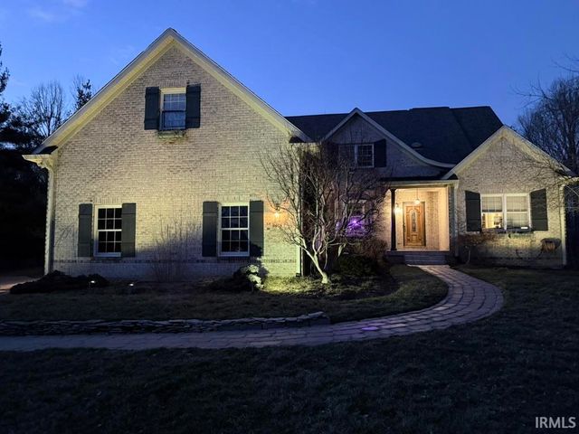 9950 S Tailwater Drive, Bloomington, IN 47401