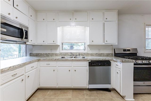 3689 Laurie Woods Lane, Decatur, GA 30034