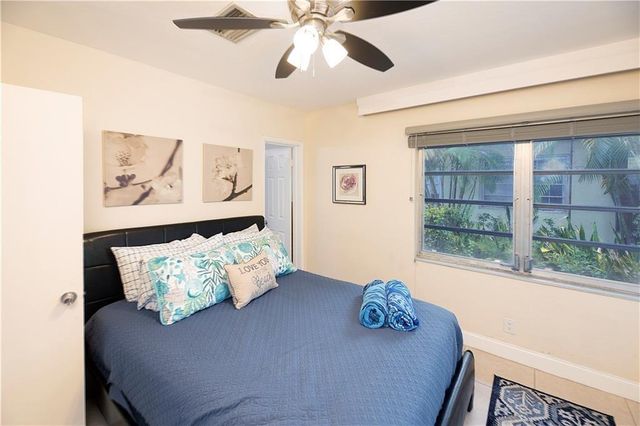 2613-2615 NE 33rd Avenue, Fort Lauderdale, FL 33308