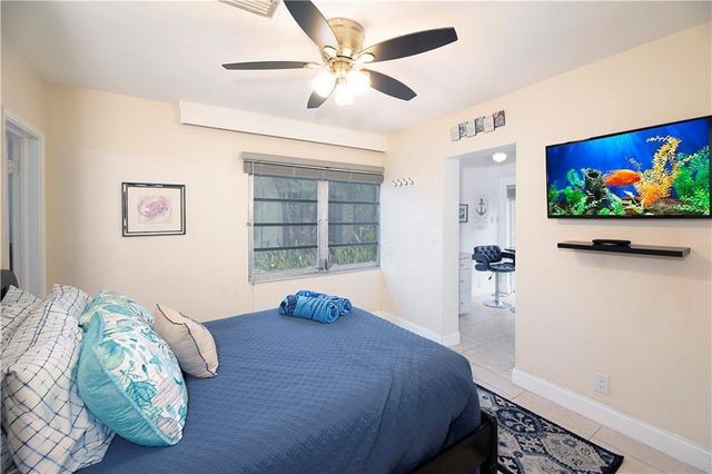 2613-2615 NE 33rd Avenue, Fort Lauderdale, FL 33308