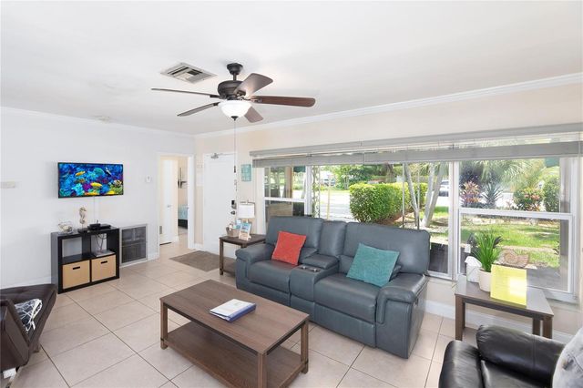 2613-2615 NE 33rd Avenue, Fort Lauderdale, FL 33308