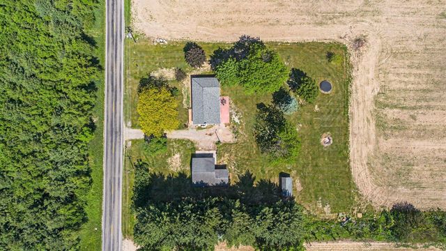 22111 Dutch Settlement Street, Cassopolis, MI 49031