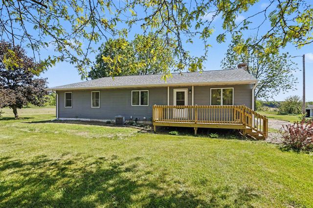 22111 Dutch Settlement Street, Cassopolis, MI 49031