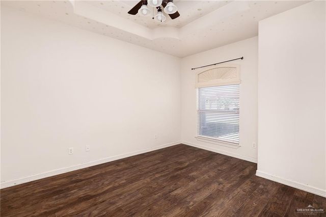 402 Hackberry Avenue, Mission, TX 78572