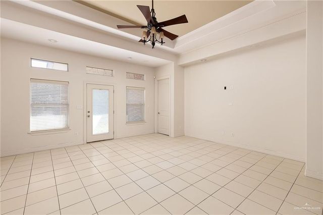 402 Hackberry Avenue, Mission, TX 78572