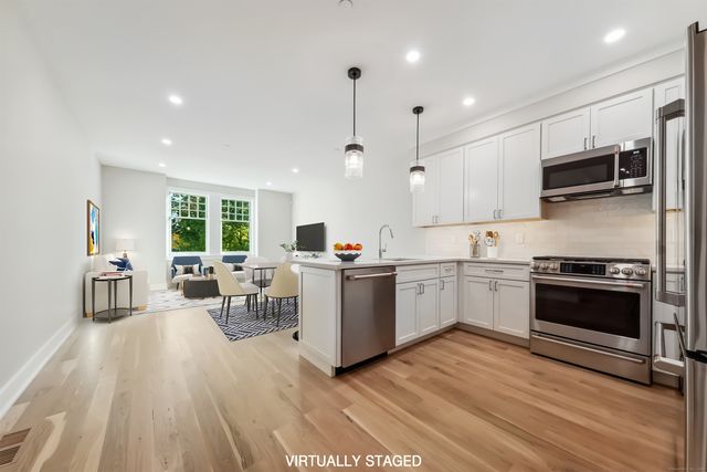 8 Husted Lane 1D, New Canaan, CT 06840