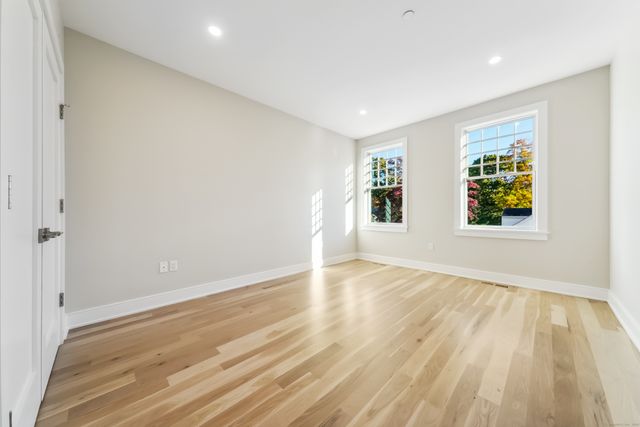 8 Husted Lane 1D, New Canaan, CT 06840