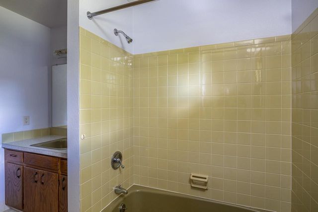 6054 N ROSEWOOD DRIVE, Appleton, WI 54913