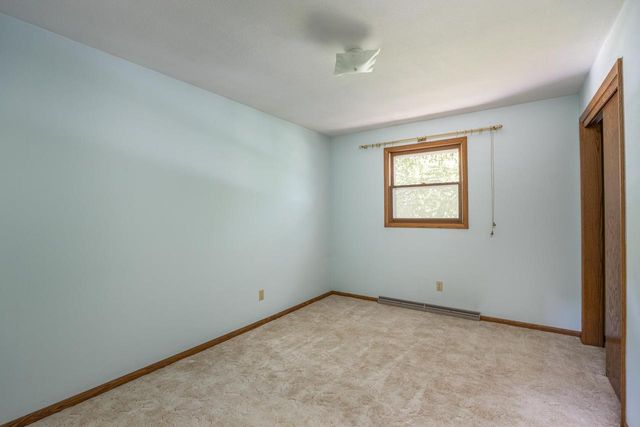6054 N ROSEWOOD DRIVE, Appleton, WI 54913