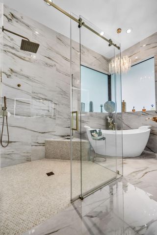 131 Dockside Circle, Weston, FL 33327