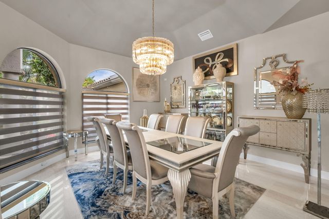 131 Dockside Circle, Weston, FL 33327